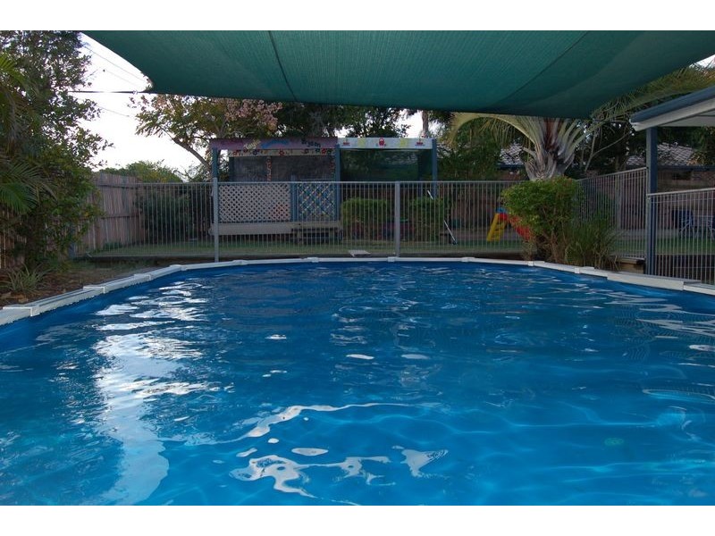 69 Parkroyal Crescent, Regents Park QLD 4118