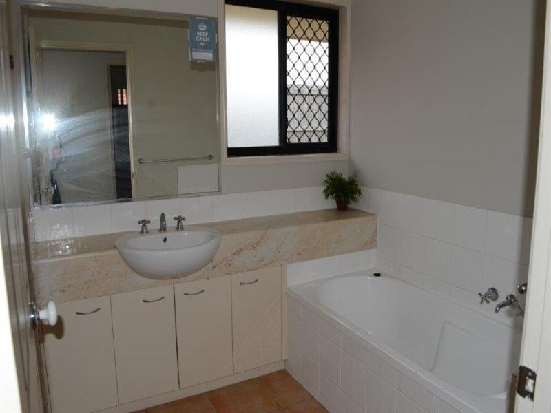 28 Elcock Avenue, Crestmead QLD 4132