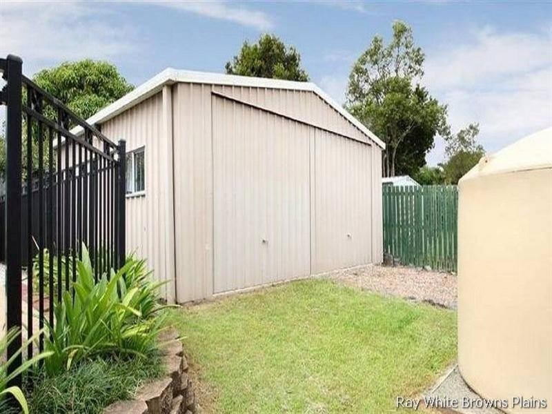 14 Learmonth Court, Hillcrest QLD 4118