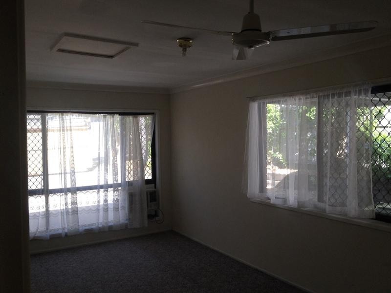 1 Town Court, Boronia Heights QLD 4124