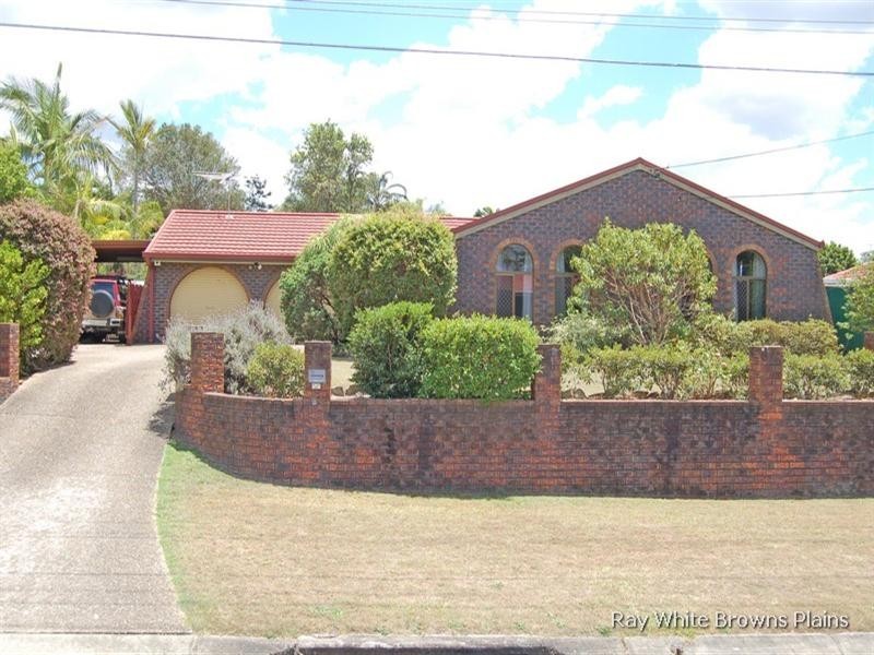 83 Parkroyal Crescent, Regents Park QLD 4118