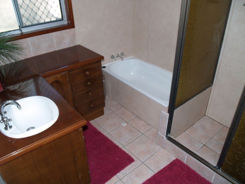 7 Cunningham Drive, Boronia Heights QLD 4124