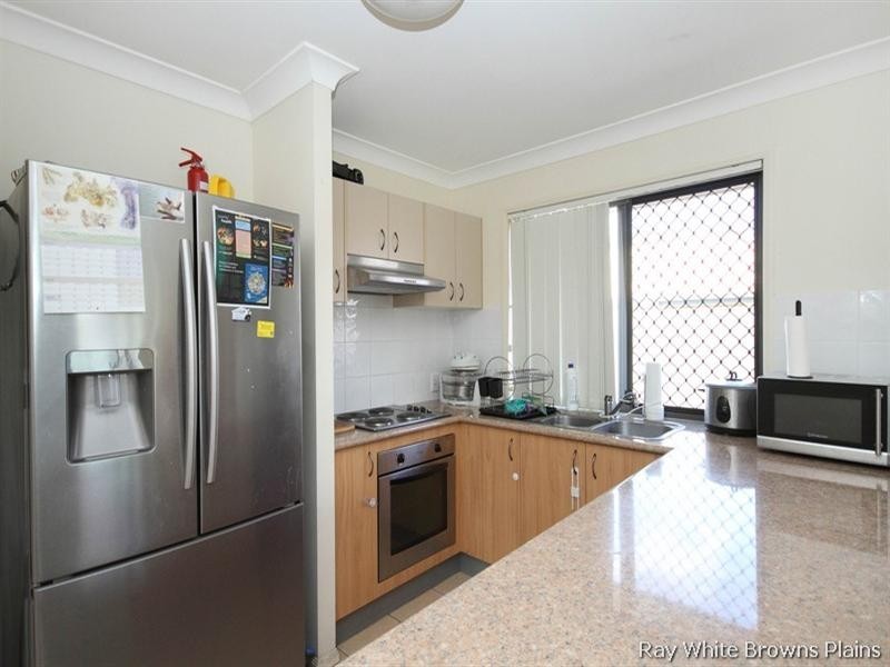 6 Broadway Avenue, Marsden QLD 4132