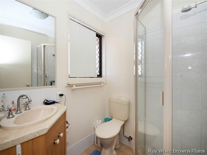 6 Broadway Avenue, Marsden QLD 4132