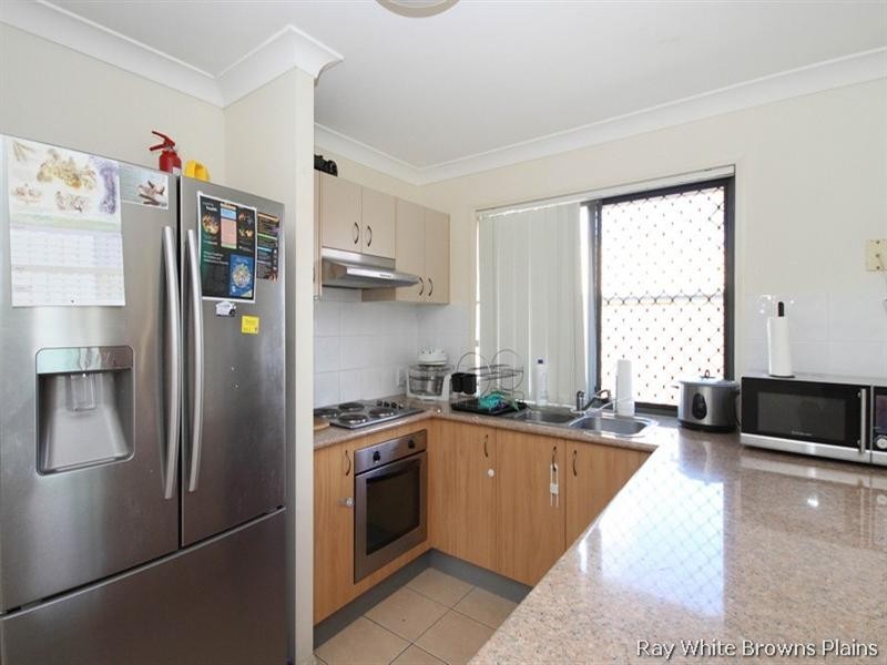 6 Broadway Avenue, Marsden QLD 4132