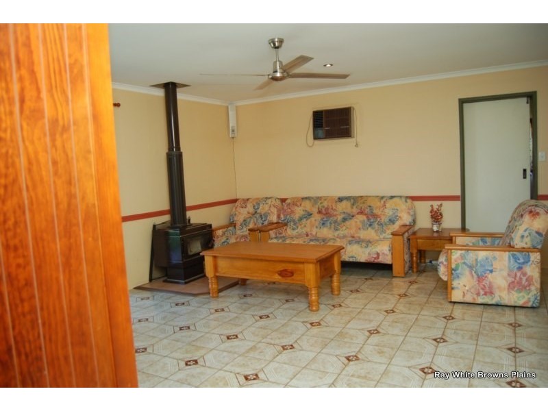 1 Matson Avenue, Regents Park QLD 4118