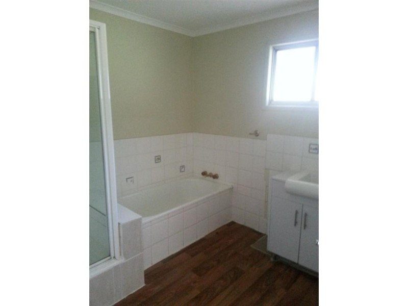 1904 Chambers Flat Road, Munruben QLD 4125