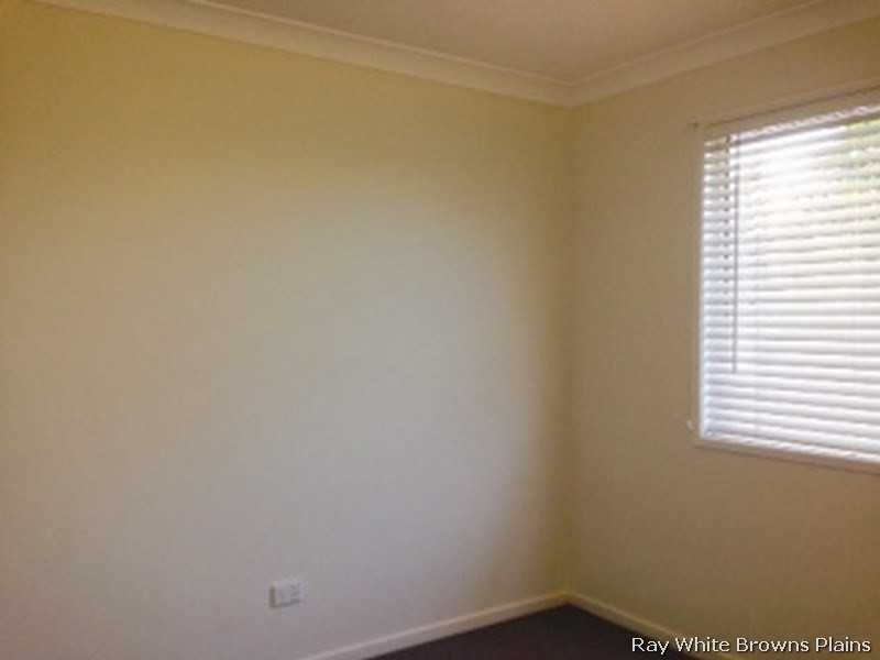 2 Itea Court, Regents Park QLD 4118