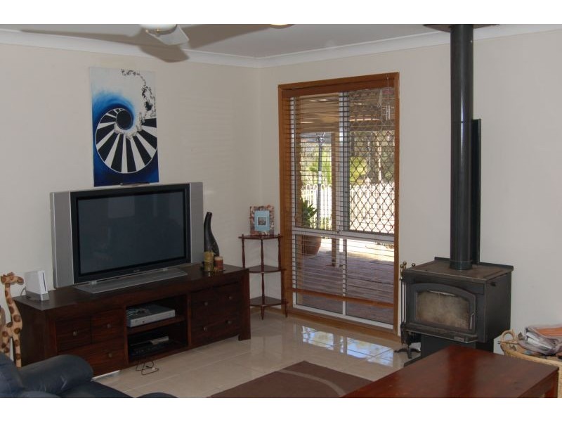37 Richmond Court, Munruben QLD 4125