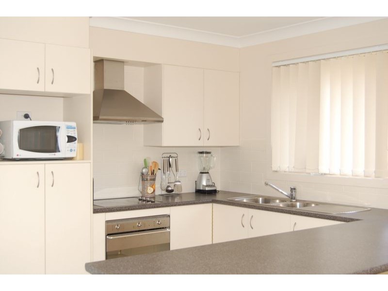 24 Lake Manchester Street, Logan Reserve QLD 4133