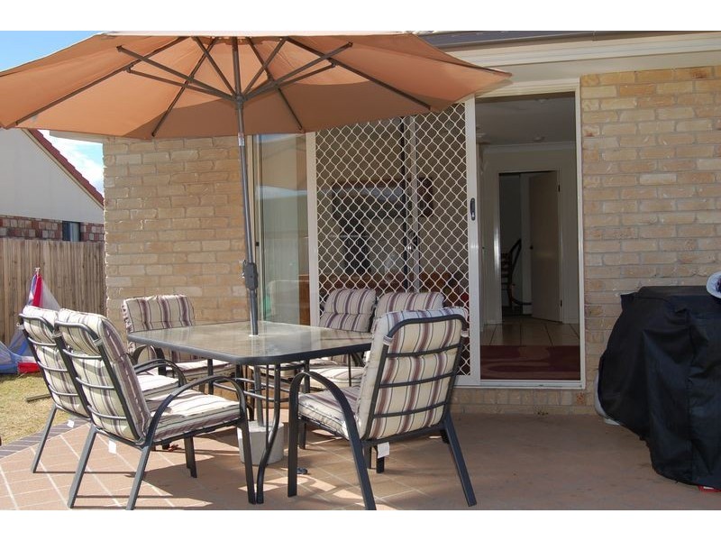 24 Lake Manchester Street, Logan Reserve QLD 4133