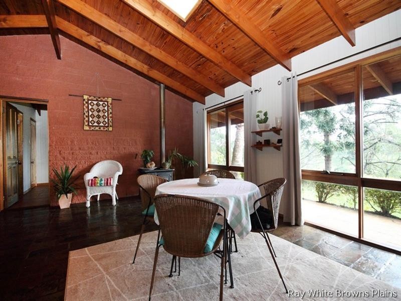 77 Wendt Road, Chambers Flat QLD 4133