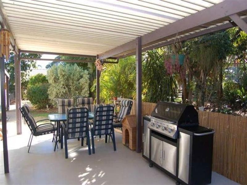 22 WOODVIEW Street, Browns Plains QLD 4118