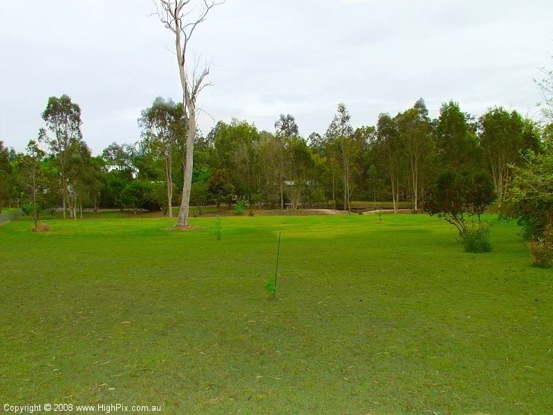15 Penda Road, Park Ridge South QLD 4125
