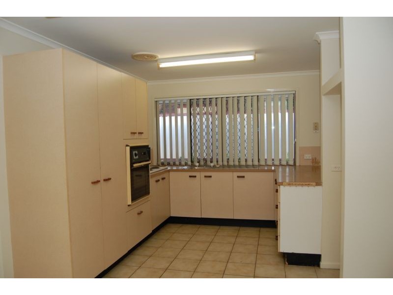 22 Matson Avenue, Regents Park QLD 4118