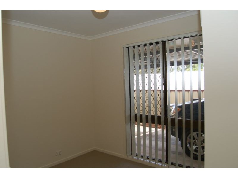 22 Matson Avenue, Regents Park QLD 4118