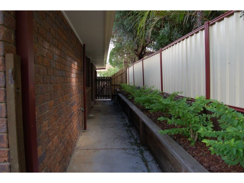 22 Matson Avenue, Regents Park QLD 4118