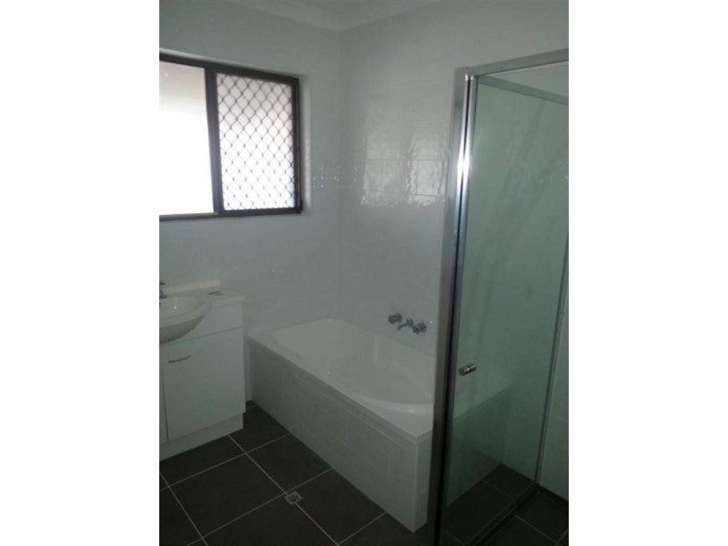 3 Sunset Street, Browns Plains QLD 4118