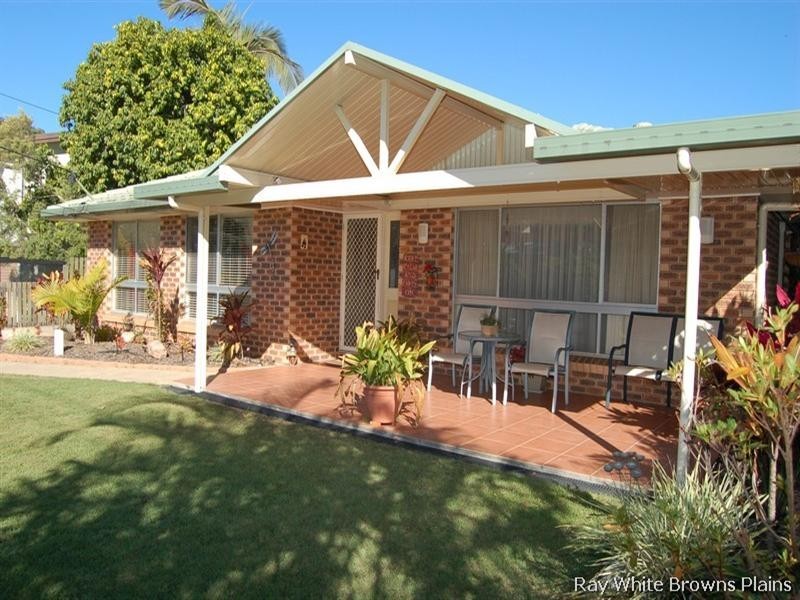 11 Dornock Drive, Boronia Heights QLD 4124