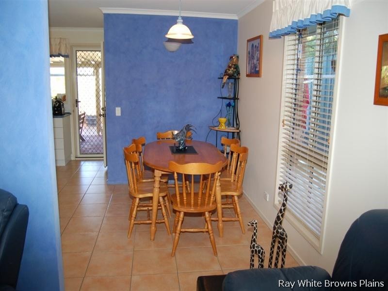 11 Dornock Drive, Boronia Heights QLD 4124