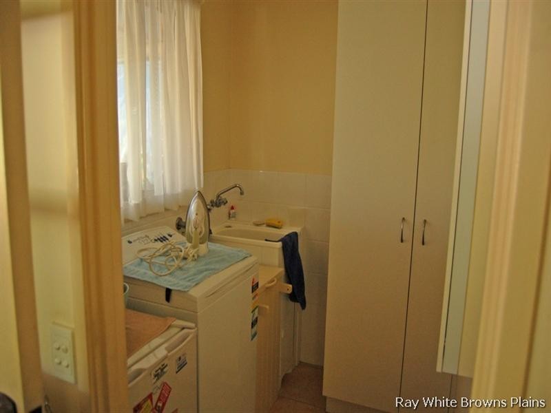 11 Dornock Drive, Boronia Heights QLD 4124