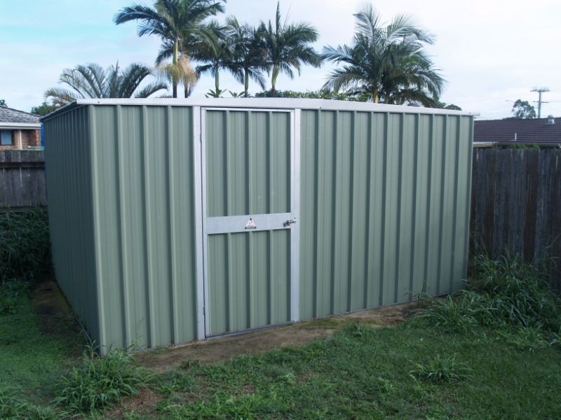 3 Wisteria Drive, Regents Park QLD 4118