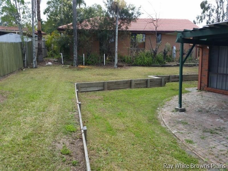 8 Savoy Court, Browns Plains QLD 4118