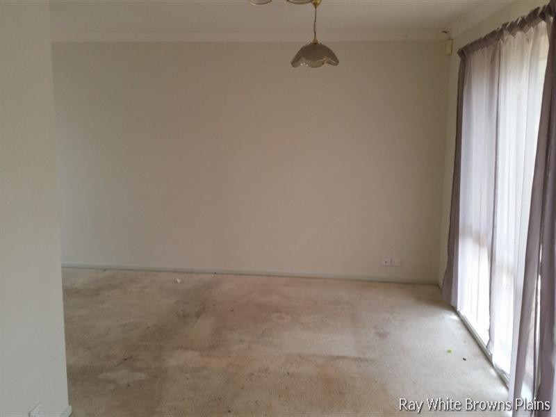 8 Savoy Court, Browns Plains QLD 4118
