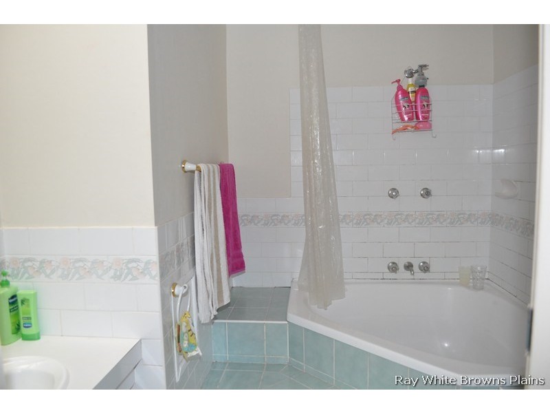 7 Antlia Street, Regents Park QLD 4118