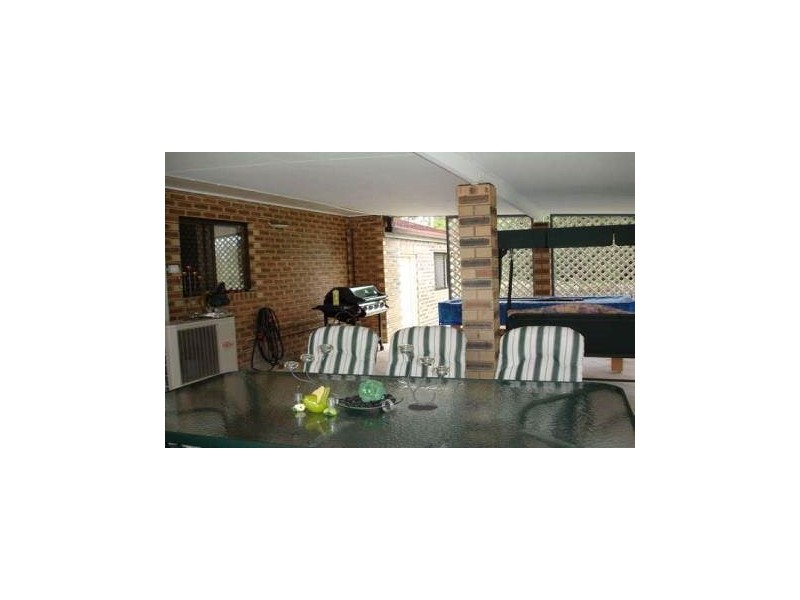 1 Cassia Street, Browns Plains QLD 4118