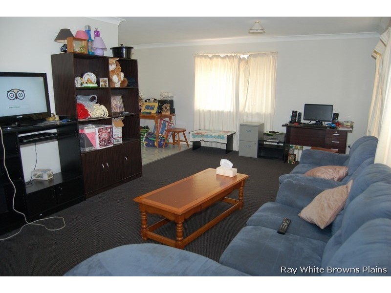 4 Dampier Court, Boronia Heights QLD 4124