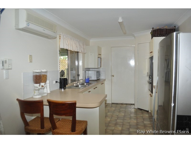 12 Grand Central Court, Boronia Heights QLD 4124