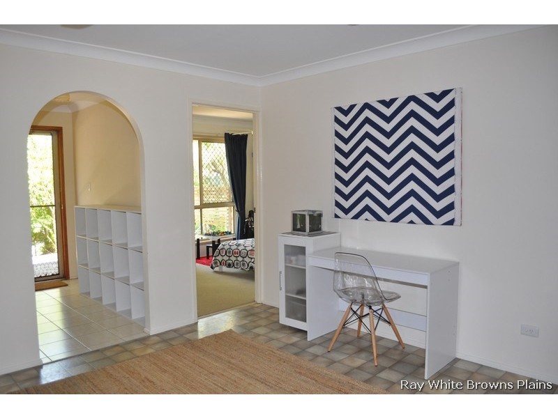 12 Grand Central Court, Boronia Heights QLD 4124