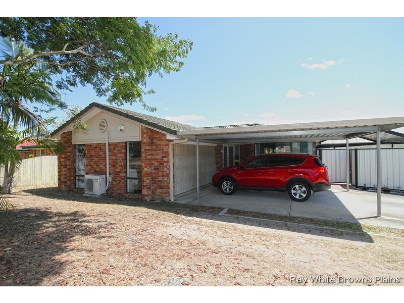 3 Pinnacle Close, Regents Park QLD 4118