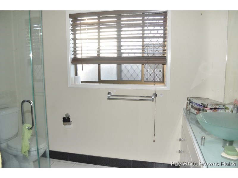 155 Vansittart Road, Regents Park QLD 4118
