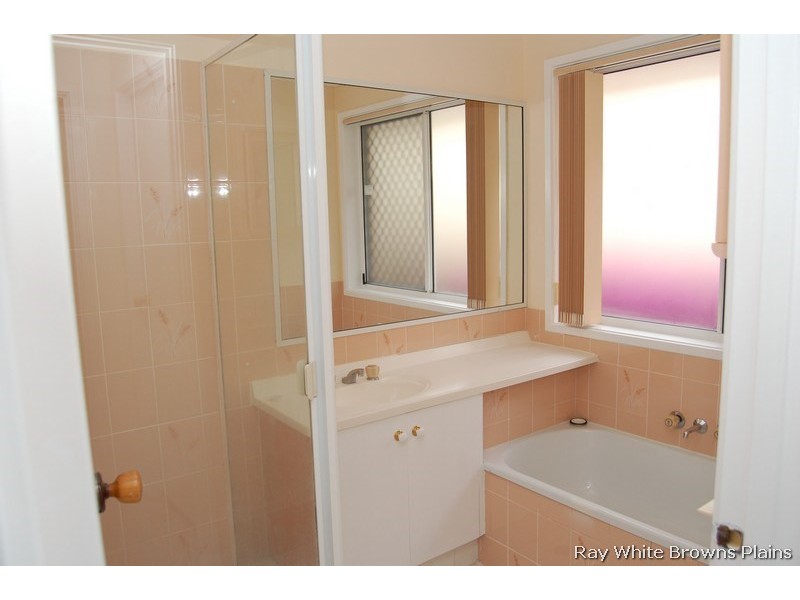 3 Savoy Court, Browns Plains QLD 4118