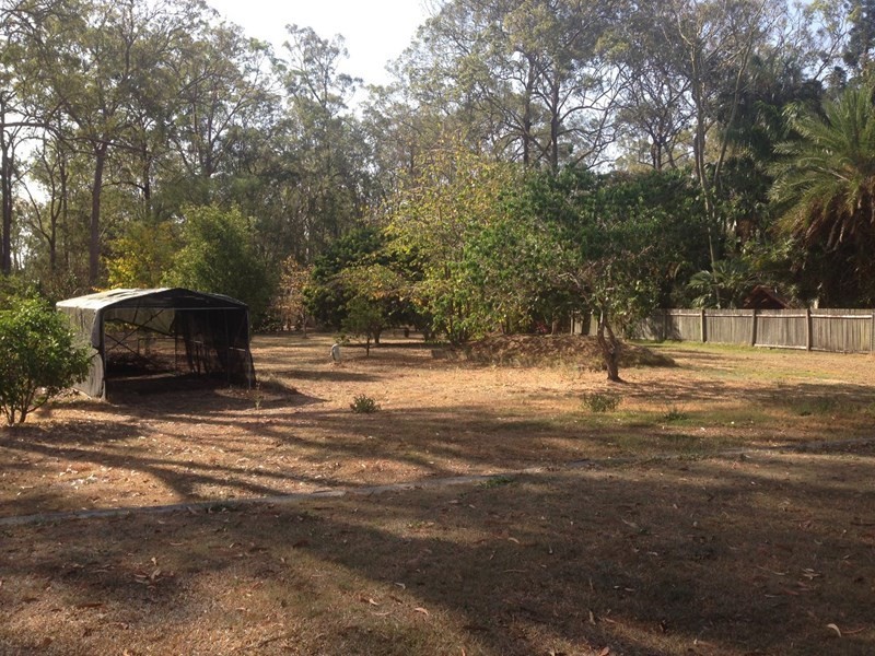 169 Middle, Boronia Heights QLD 4124