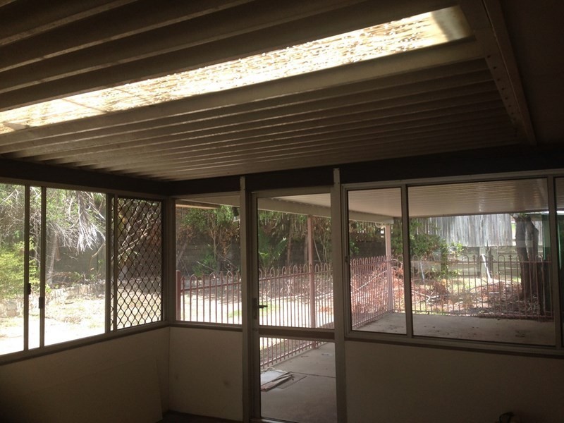 1 Norfolk Street, Hillcrest QLD 4118