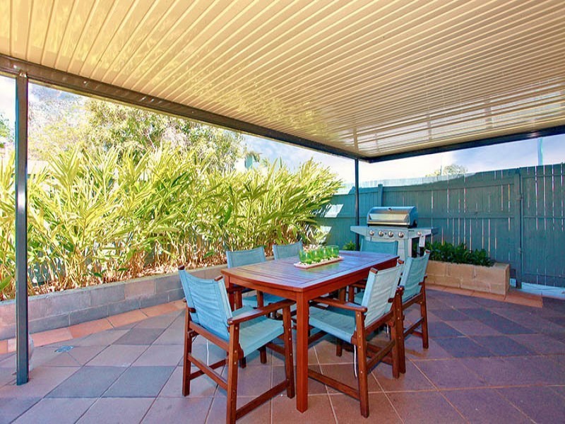 52 Limerick Drive, Crestmead QLD 4132