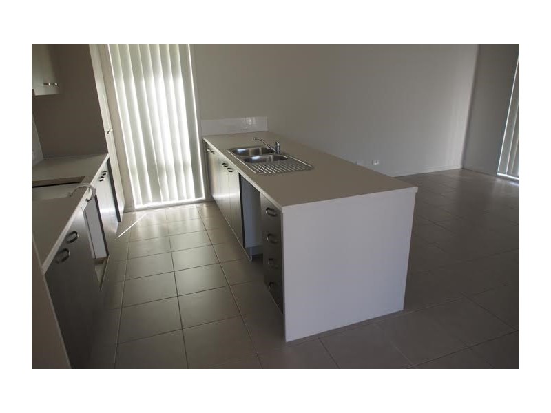 82 Atlantic Drive, Brassall QLD 4305