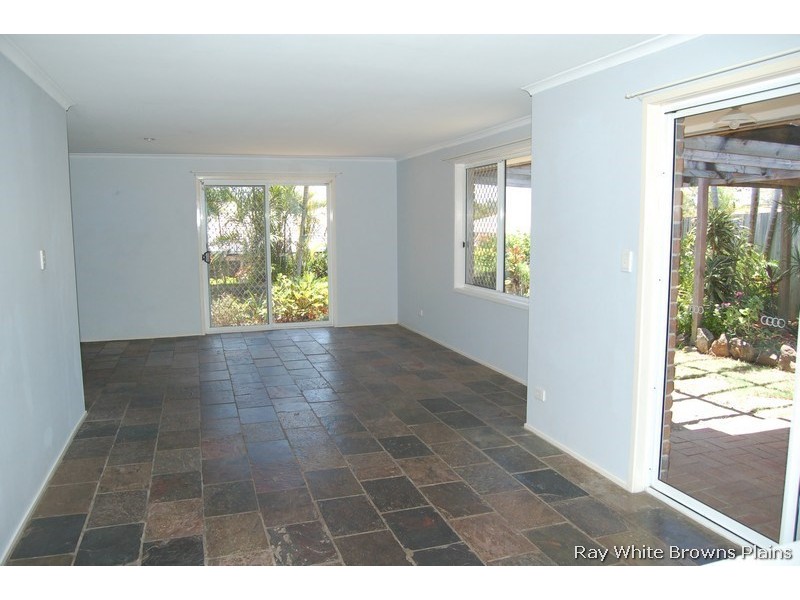 11 Diamantina Street, Hillcrest QLD 4118