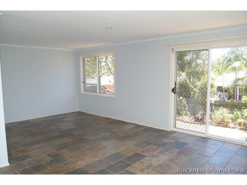 11 Diamantina Street, Hillcrest QLD 4118