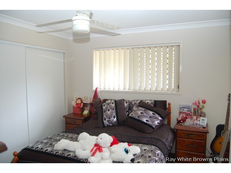 15 Tenielle Street, Boronia Heights QLD 4124