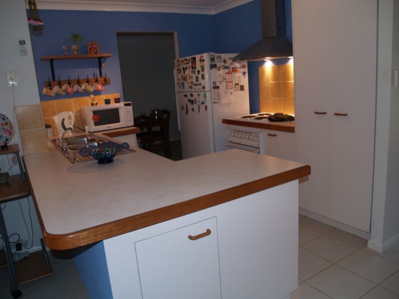 50 Redgum Drive, Regents Park QLD 4118