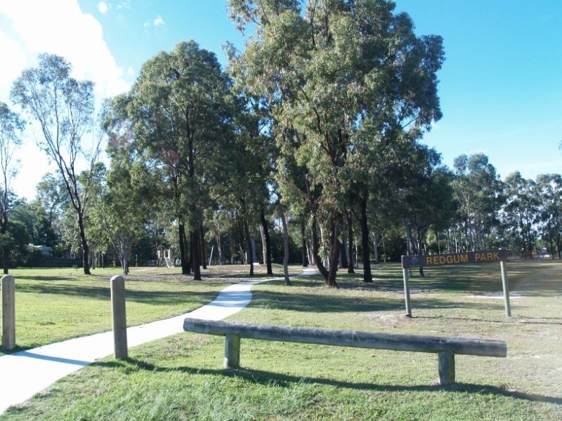 50 Redgum Drive, Regents Park QLD 4118