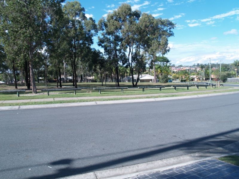 50 Redgum Drive, Regents Park QLD 4118