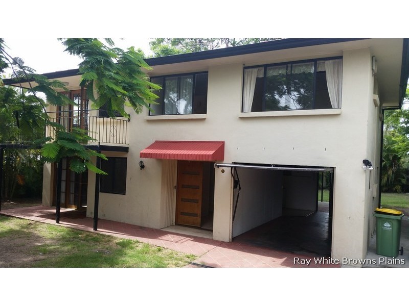 6 Sweetgum Street, Hillcrest QLD 4118