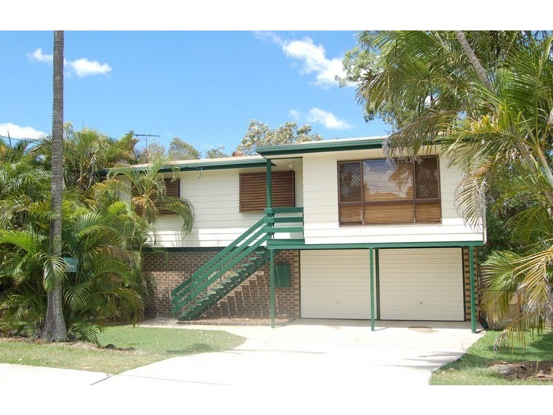 63 Conifer Street, Hillcrest QLD 4118