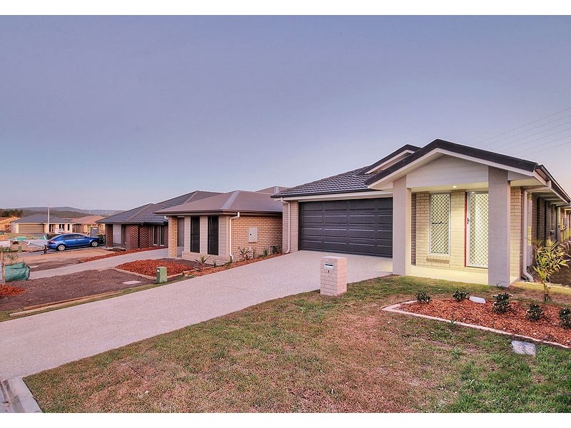 8 Bailey Street, Yarrabilba QLD 4207