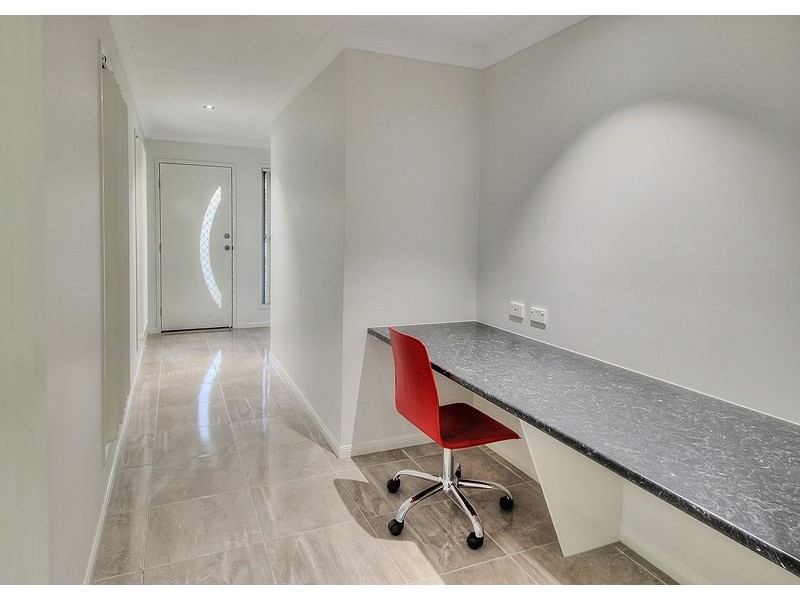 8 Bailey Street, Yarrabilba QLD 4207